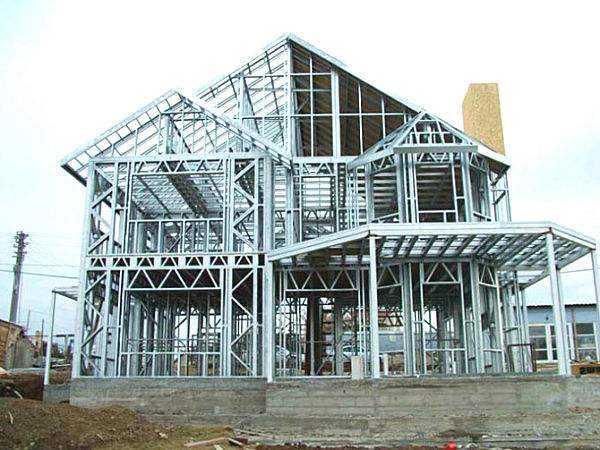 简阳钢结构建筑的腐蚀问题应该如何预防